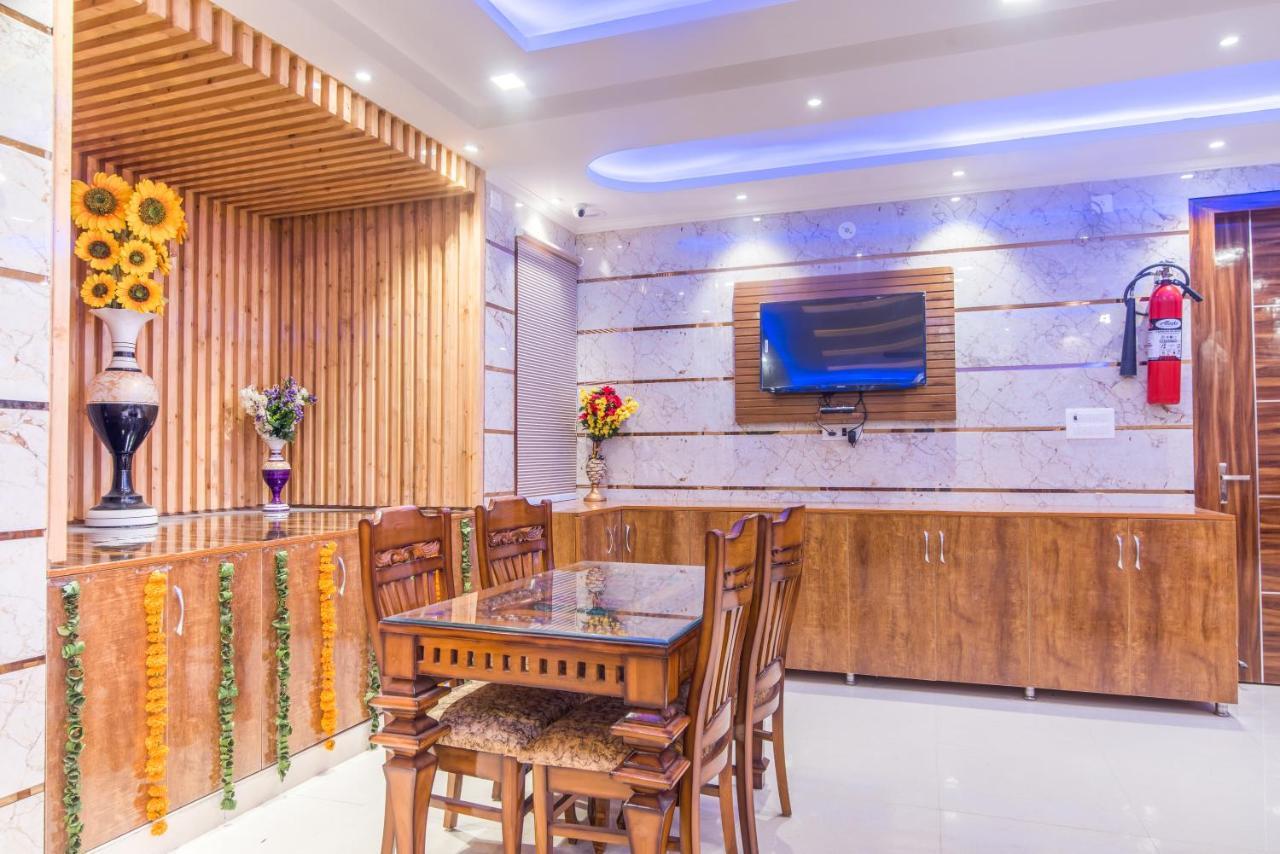 Hotel Festival Mahipalpur Delhi Airport - Near Delhi Aerocity نيودلهي المظهر الخارجي الصورة