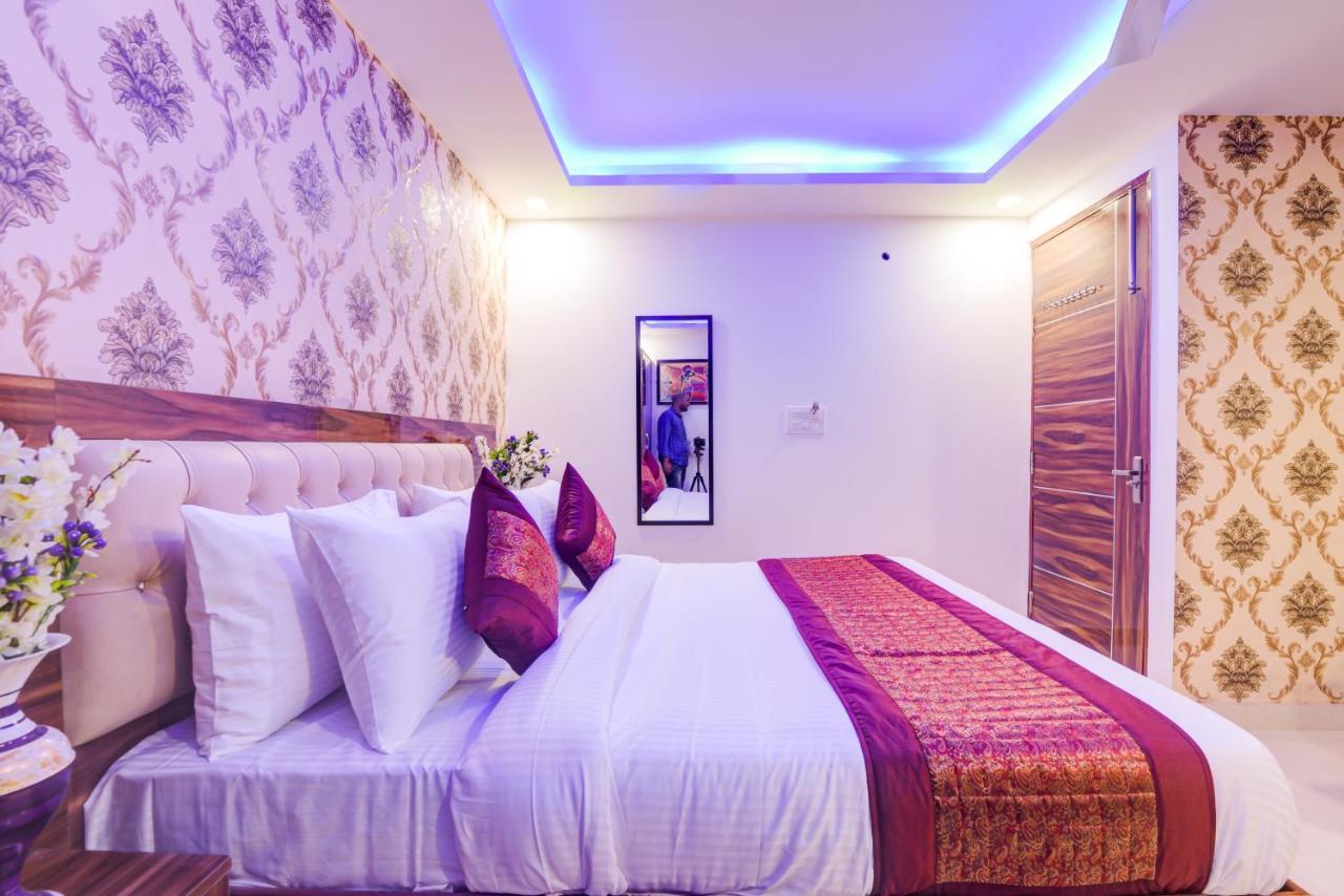 Hotel Festival Mahipalpur Delhi Airport - Near Delhi Aerocity نيودلهي المظهر الخارجي الصورة